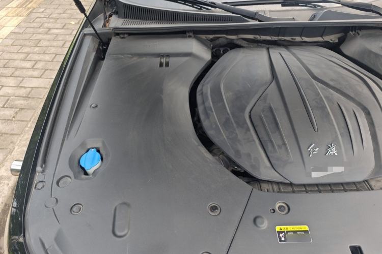 Used Hongqi H9 2022 2.0T Smart Connect Flagship Edition Engine Bay Right