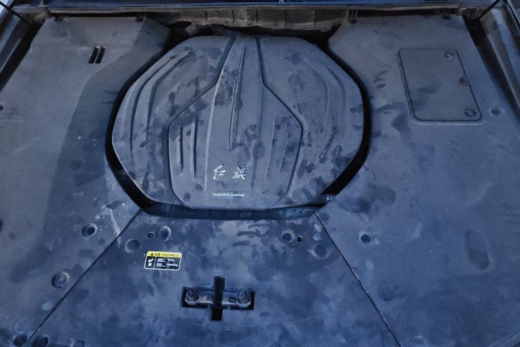 Used Hongqi H9 2022 2.0T Smart Connect Flagship Edition Engine Bay