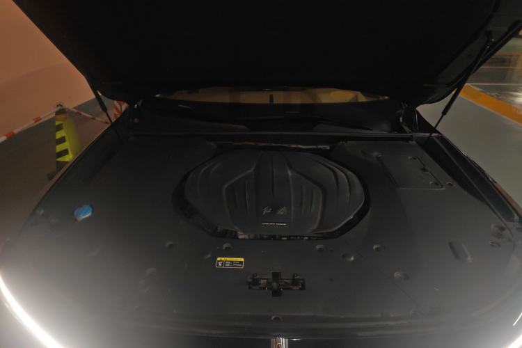 Used Hongqi H9 2022 2.0T Smart Connect Flagship Edition Engine Bay