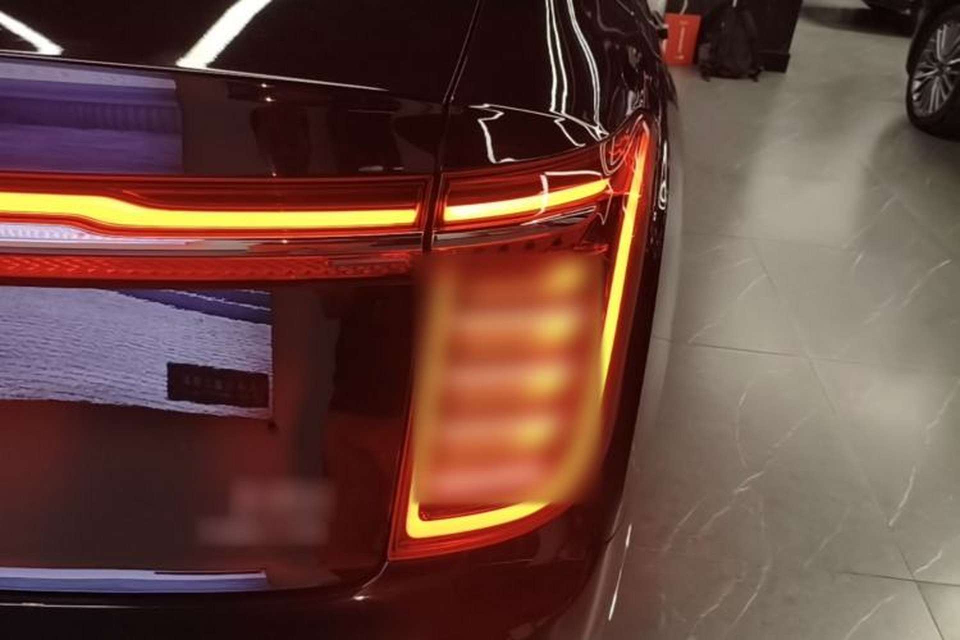 Used Hongqi H9 2022 2.0T Smart Connect Flagship Edition Exterior 3