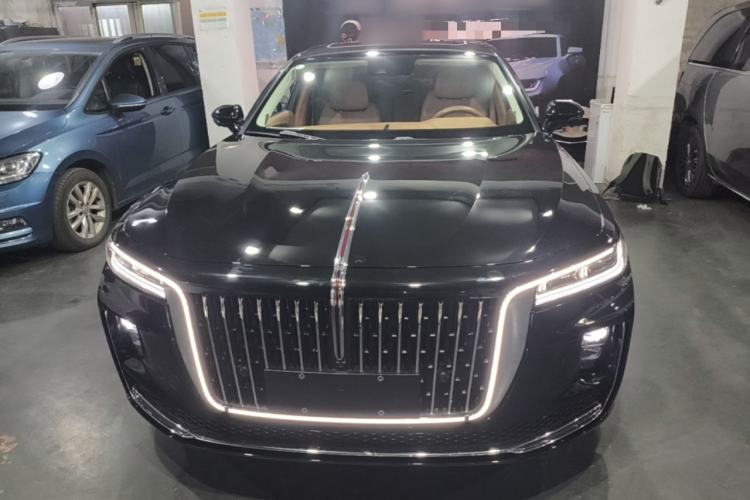 Used Hongqi H9 2022 2.0T Smart Connect Flagship Edition Front