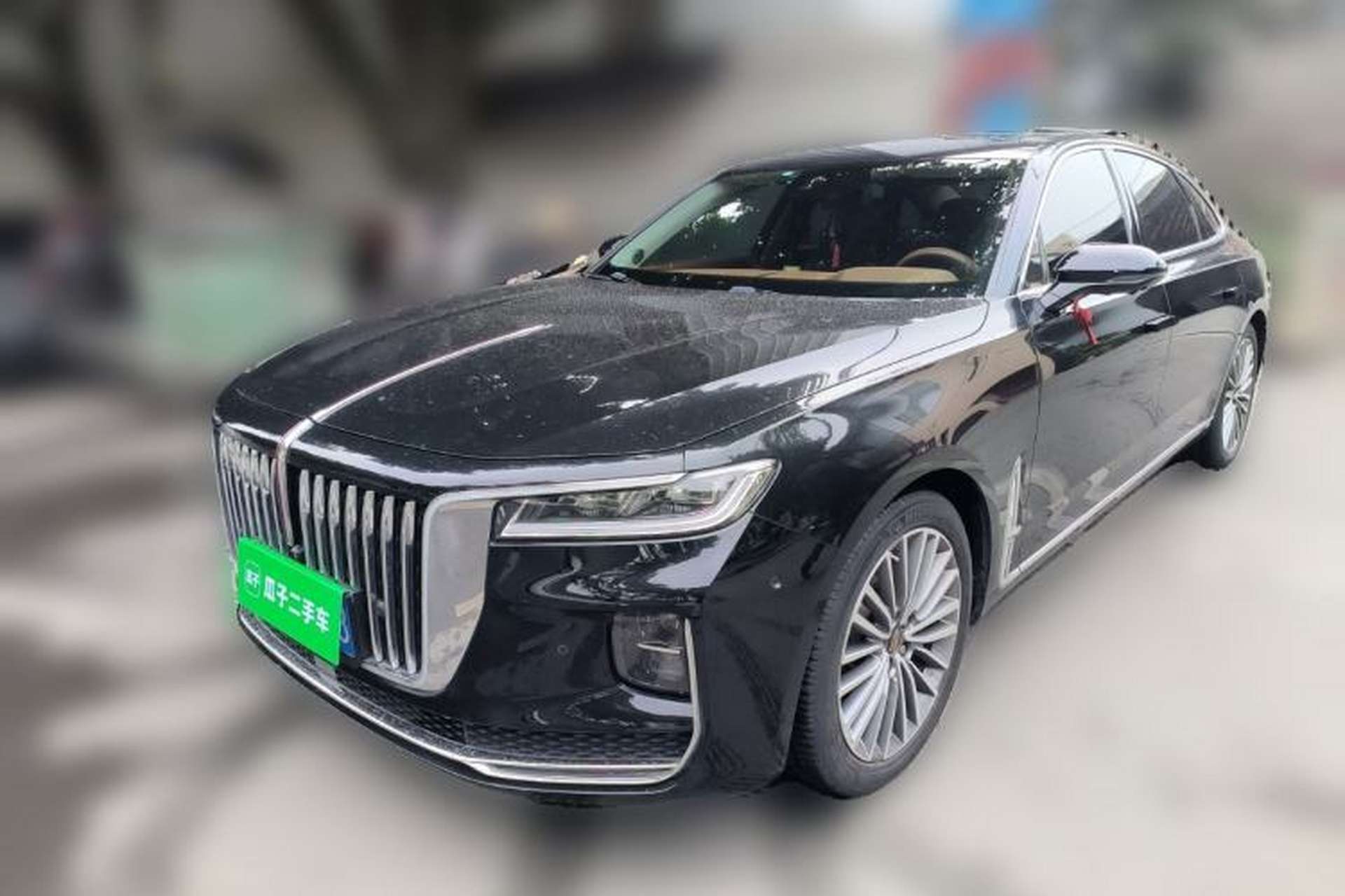 Used Hongqi H9 2022 2.0T Smart Connect Flagship Edition Front Left 45 Deg