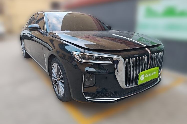 Used Hongqi H9 2022 2.0T Smart Connect Flagship Edition Front Right 45 Deg
