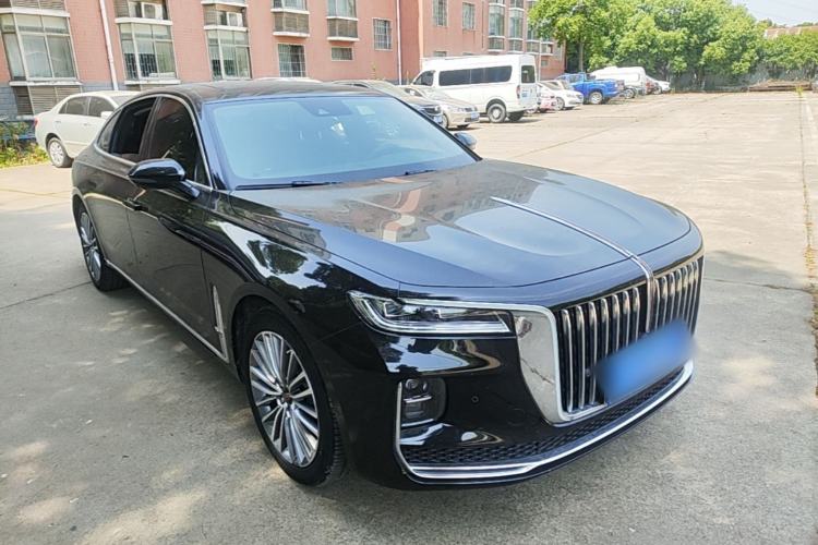 Used Hongqi H9 2022 2.0T Smart Connect Flagship Edition Front Right 45 Deg