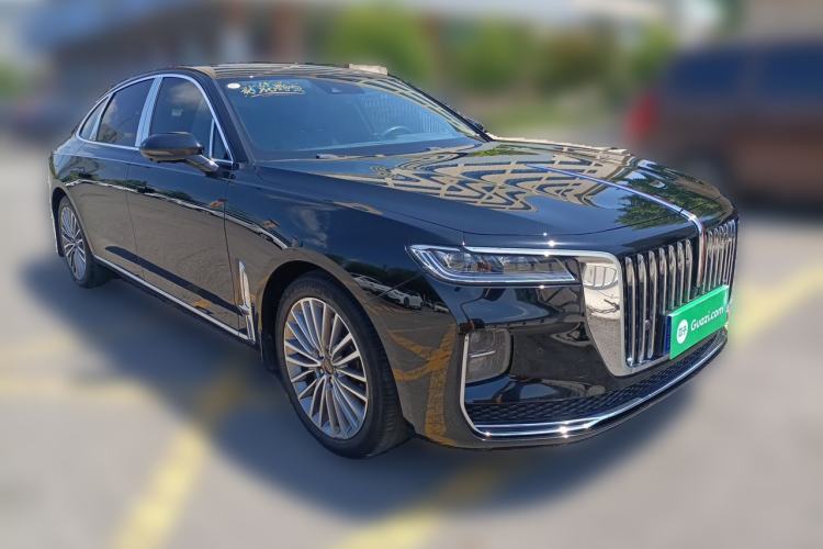 Used Hongqi H9 2022 2.0T Smart Connect Flagship Edition Front Right 45 Deg