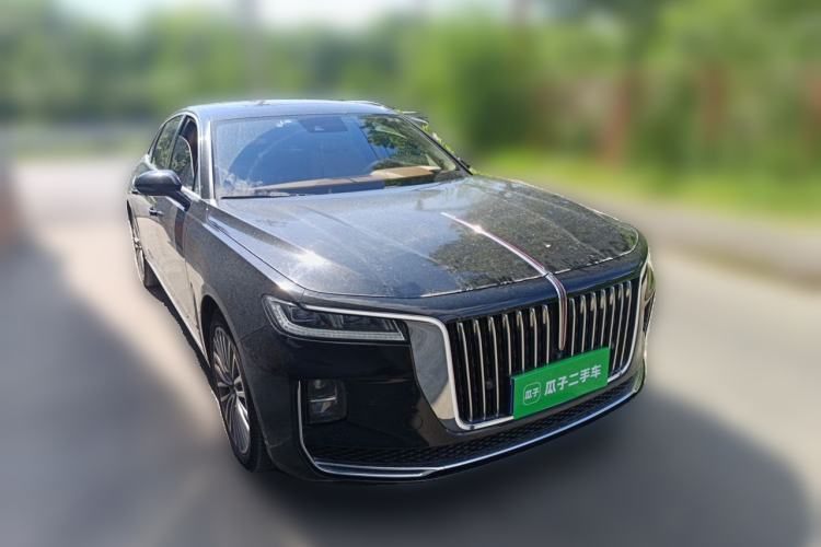 Used Hongqi H9 2022 2.0T Smart Connect Flagship Edition Front Right 45 Deg