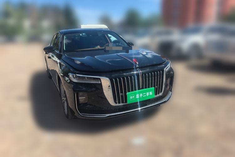 Used Hongqi H9 2022 2.0T Smart Connect Flagship Edition Front Right 45 Deg