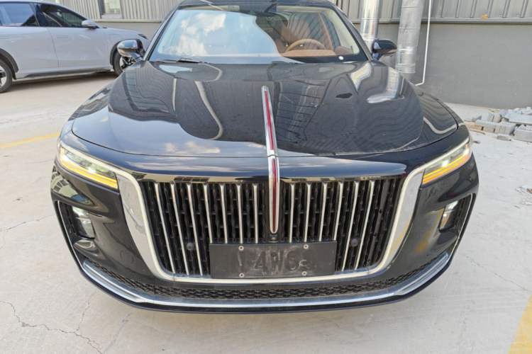 Used Hongqi H9 2022 2.0T Smart Connect Flagship Edition Front