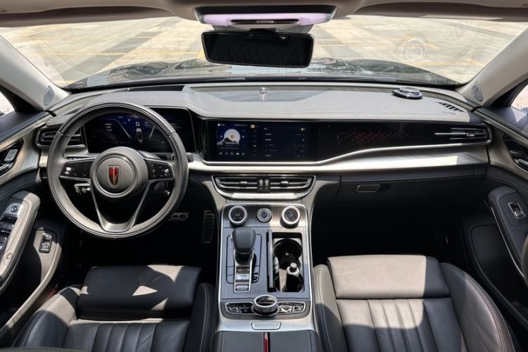 Used Hongqi H9 2022 2.0T Smart Connect Flagship Edition Interior 1