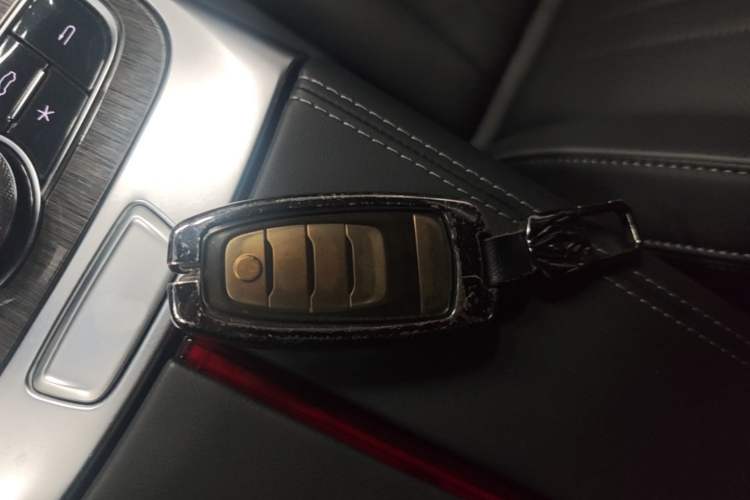 Used Hongqi H9 2022 2.0T Smart Connect Flagship Edition Interior 1