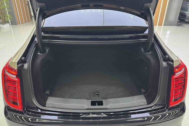 Used Hongqi H9 2022 2.0T Smart Connect Flagship Edition Interior 8