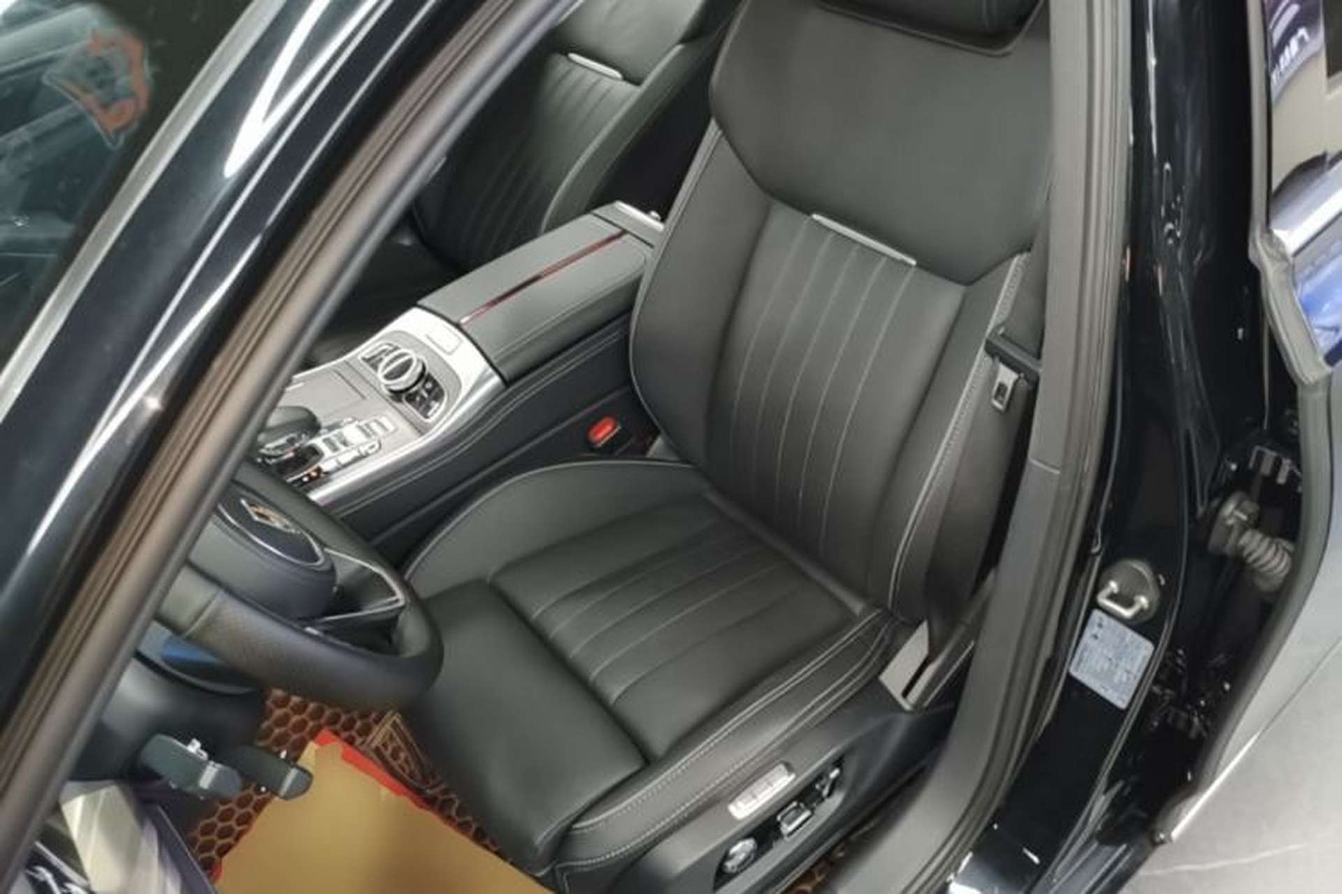 Used Hongqi H9 2022 2.0T Smart Connect Flagship Edition Left Front Seat