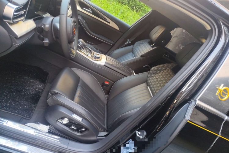 Used Hongqi H9 2022 3.0T H9+ Premium Custom Edition Left Front Seat