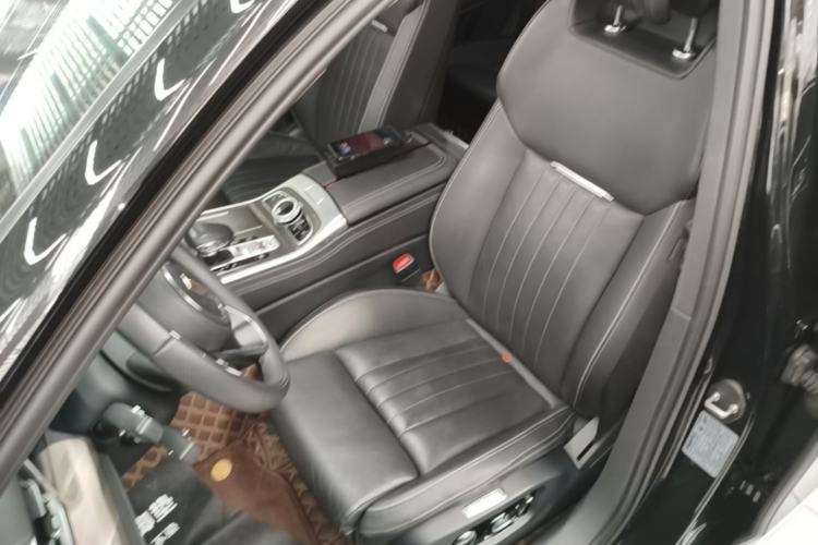 Used Hongqi H9 2022 2.0T Smart Connect Flagship Edition Left Front Seat