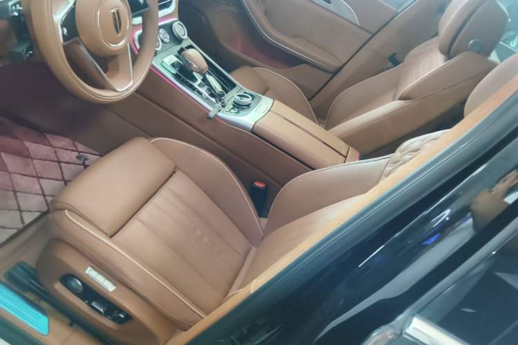 Used Hongqi H9 2022 3.0T Smart Connect Flagship Four-Seater Version Left Front Seat