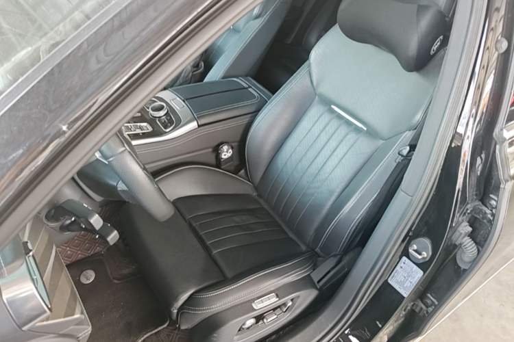 Used Hongqi H9 2022 2.0T Smart Connect Flagship Edition Left Front Seat