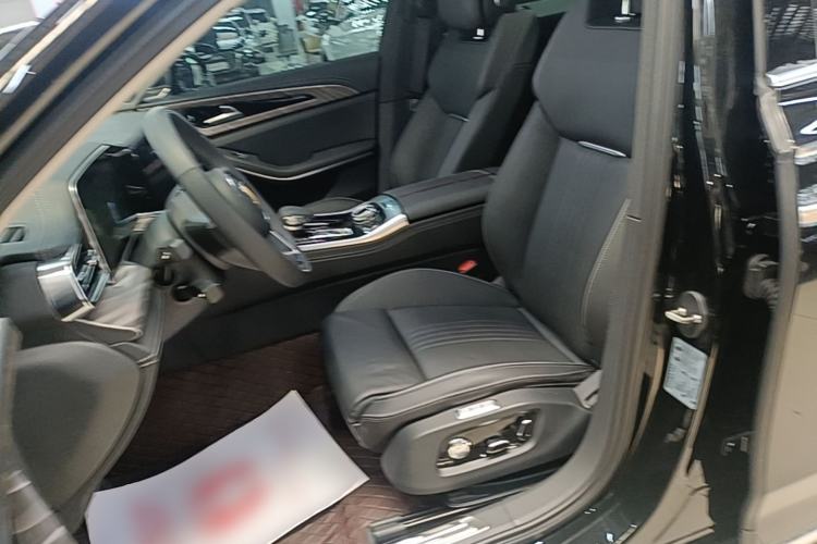 Used Hongqi H9 2022 2.0T Smart Connect Flagship Edition Left Front Seat