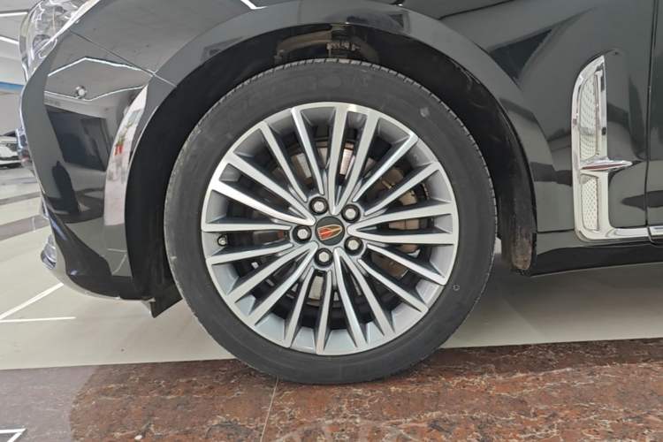 Used Hongqi H9 2022 2.0T Smart Connect Flagship Edition Left Front Wheel Hub