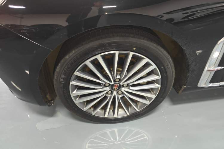 Used Hongqi H9 2022 2.0T Smart Connect Flagship Edition Left Front Wheel Hub