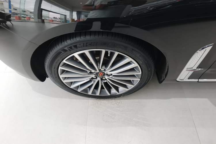 Used Hongqi H9 2022 2.0T Smart Connect Flagship Edition Left Front Wheel Hub