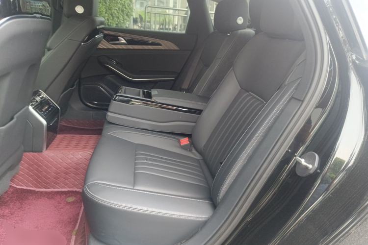 Used Hongqi H9 2022 2.0T Smart Connect Flagship Edition Left Rear Seat