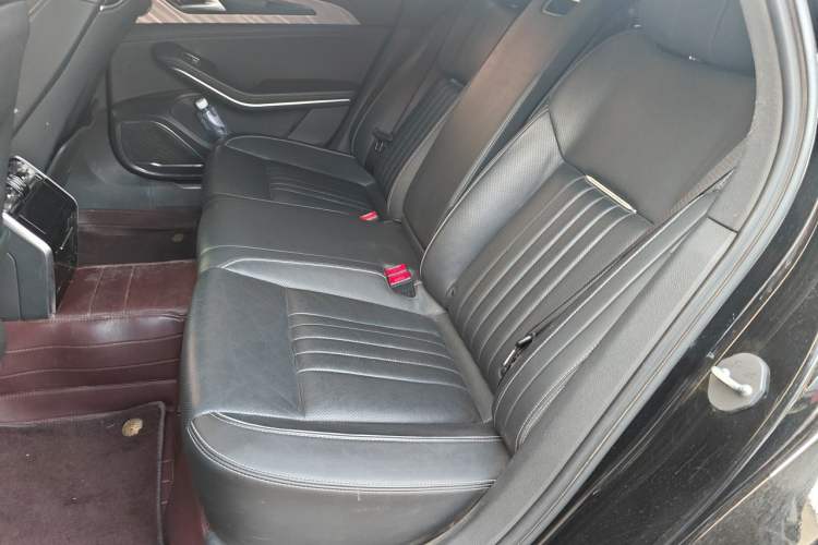 Used Hongqi H9 2022 2.0T Smart Connect Flagship Edition Left Rear Seat