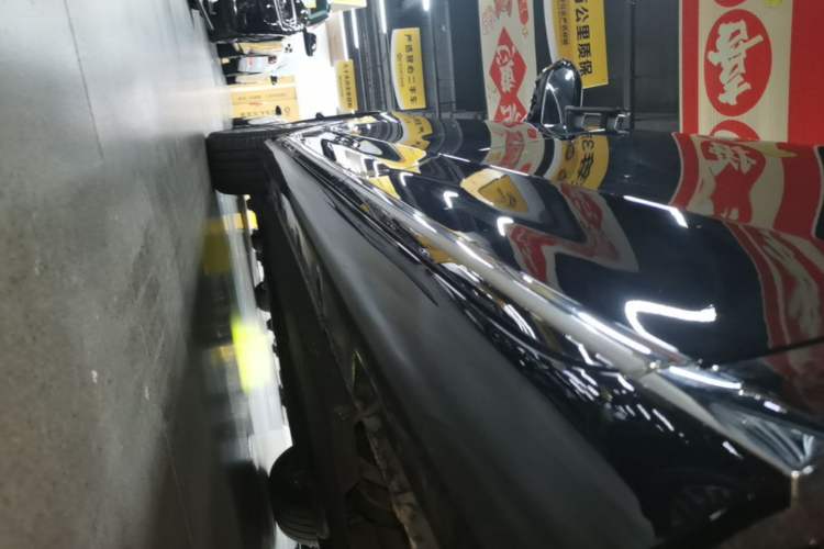 Used Hongqi H9 2022 2.0T Smart Connect Flagship Edition Left Side Sill