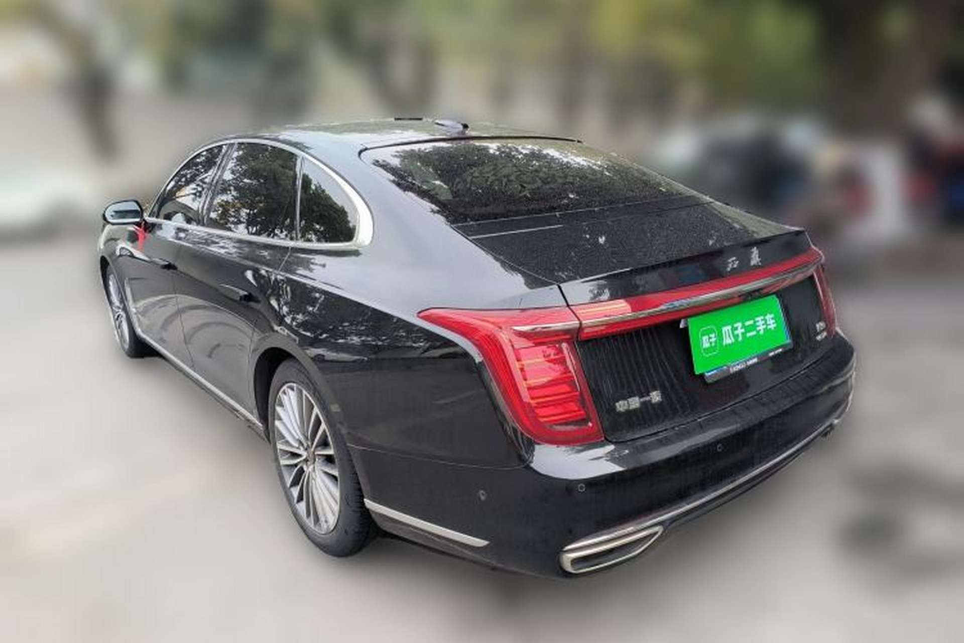 Used Hongqi H9 2022 2.0T Smart Connect Flagship Edition Rear Left 45 Deg