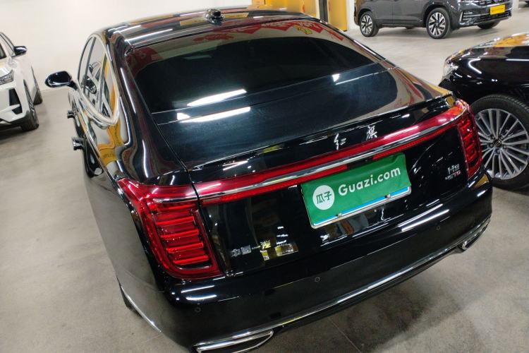 Used Hongqi H9 2022 2.0T Smart Connect Flagship Edition Rear Left 45 Deg