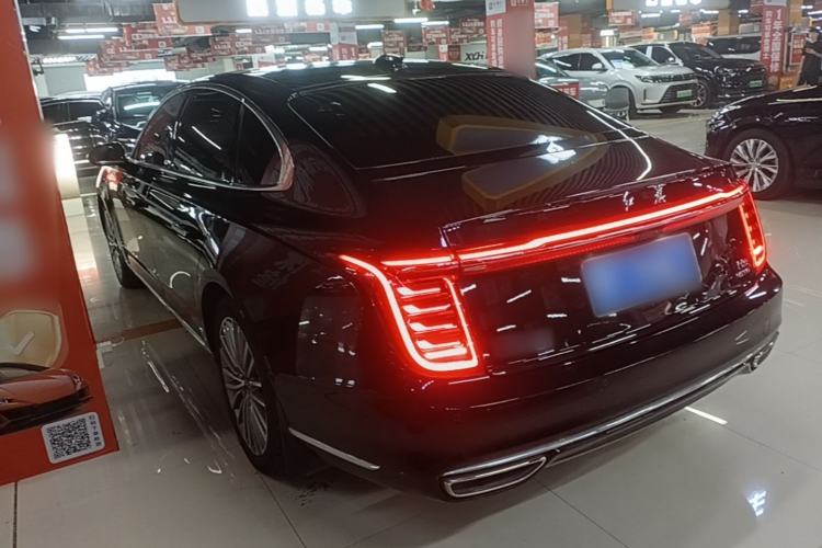 Used Hongqi H9 2022 2.0T Smart Connect Flagship Edition Rear Left 45 Deg