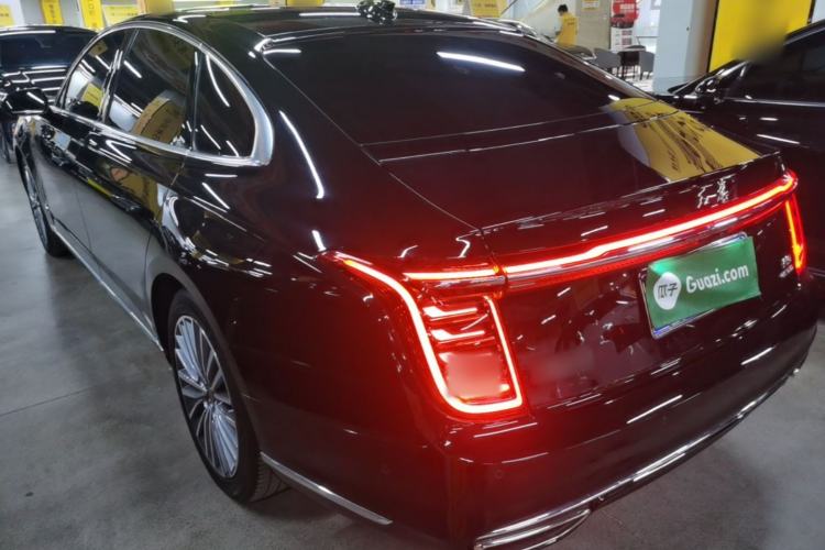 Used Hongqi H9 2022 2.0T Smart Connect Flagship Edition Rear Left 45 Deg