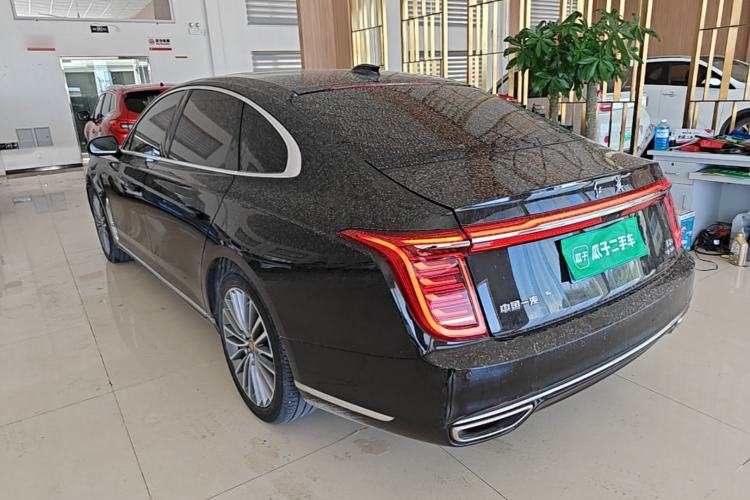 Used Hongqi H9 2022 2.0T Smart Connect Flagship Edition Rear Left 45 Deg