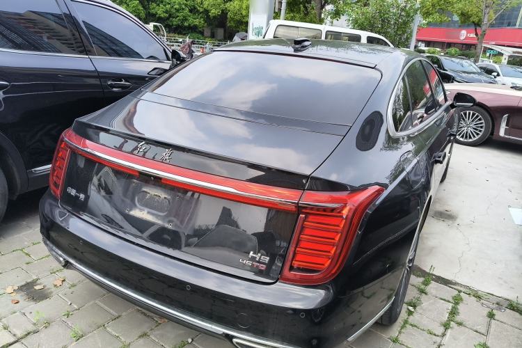 Used Hongqi H9 2022 2.0T Smart Connect Flagship Edition Rear Right 45 Deg