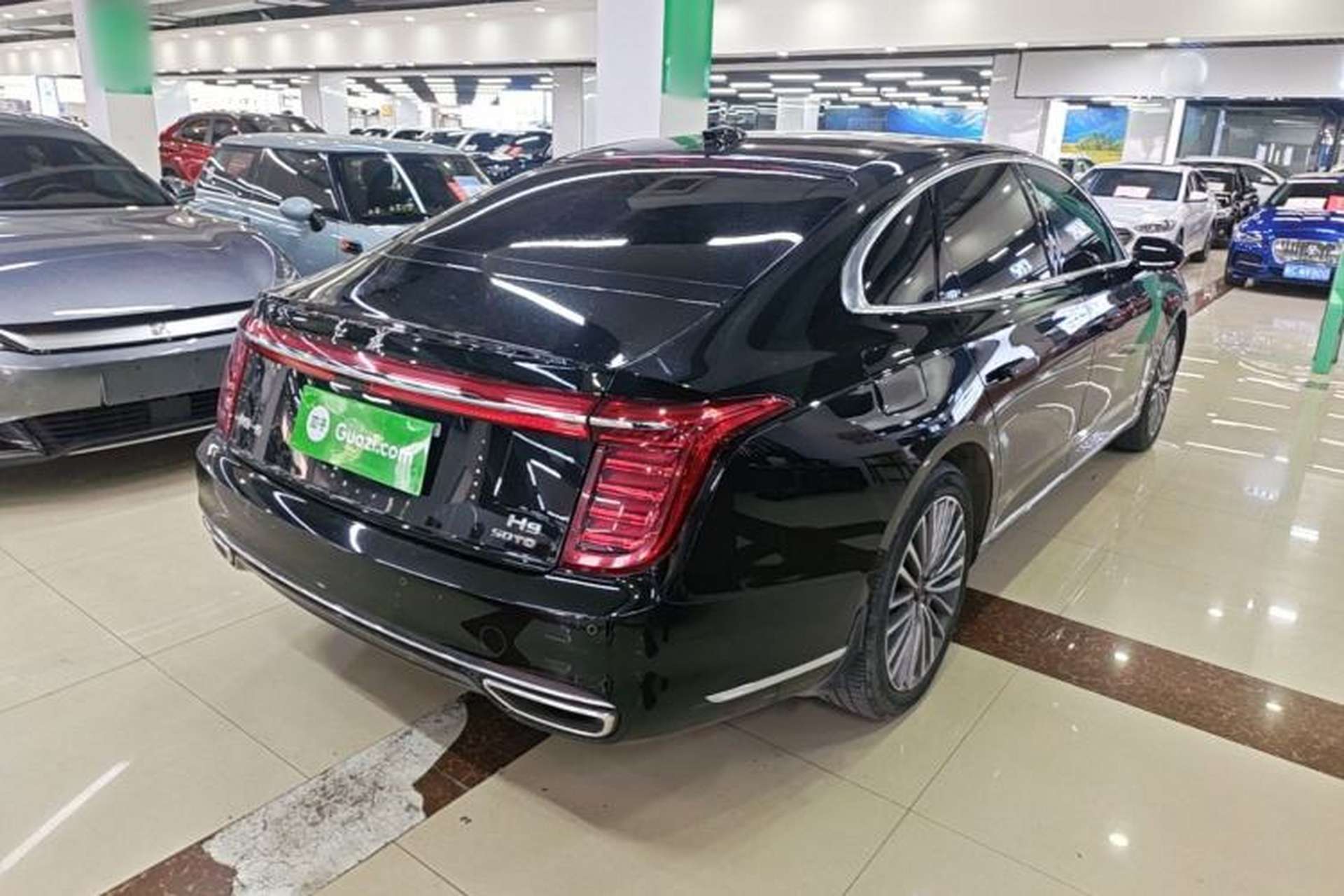 Used Hongqi H9 2022 2.0T Smart Connect Flagship Edition Rear Right 45 Deg