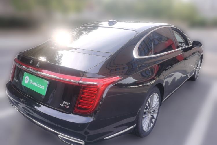 Used Hongqi H9 2022 2.0T Smart Connect Flagship Edition Rear Right 45 Deg