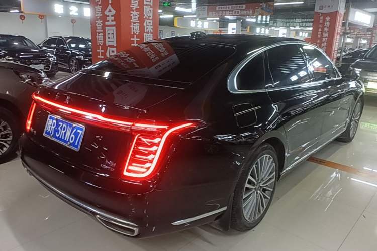 Used Hongqi H9 2022 2.0T Smart Connect Flagship Edition Rear Right 45 Deg