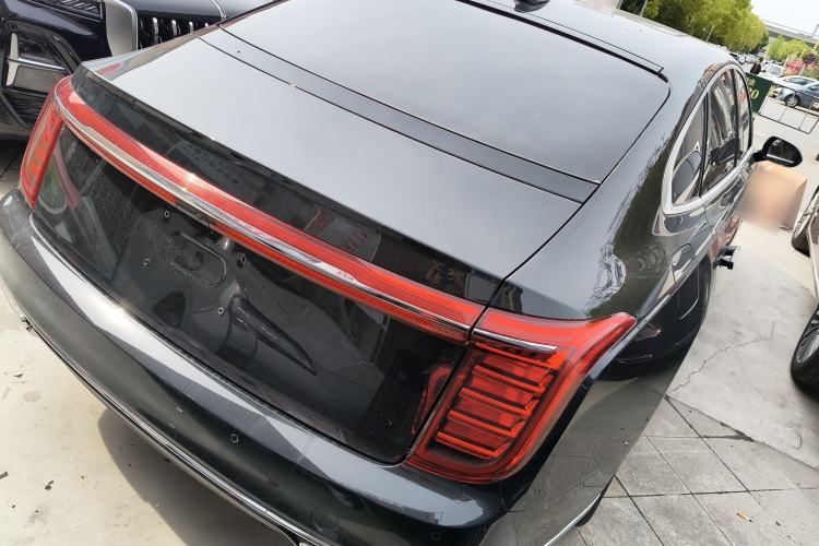 Used Hongqi H9 2022 2.0T Smart Connect Flagship Edition Rear Right 45 Deg
