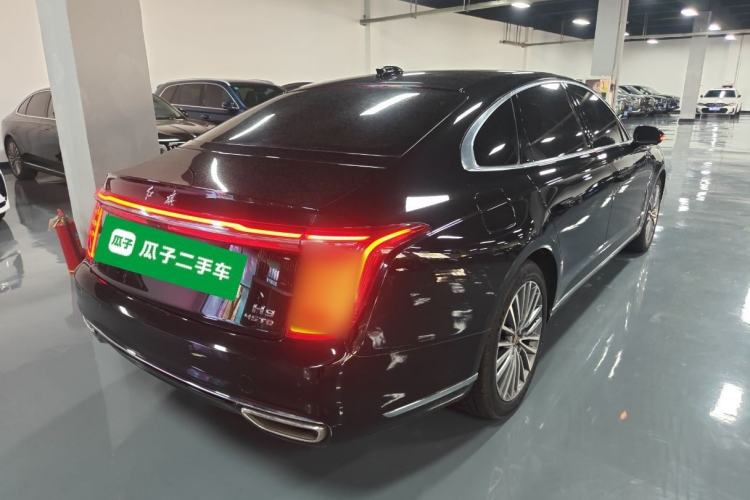 Used Hongqi H9 2022 2.0T Smart Connect Flagship Edition Rear Right 45 Deg