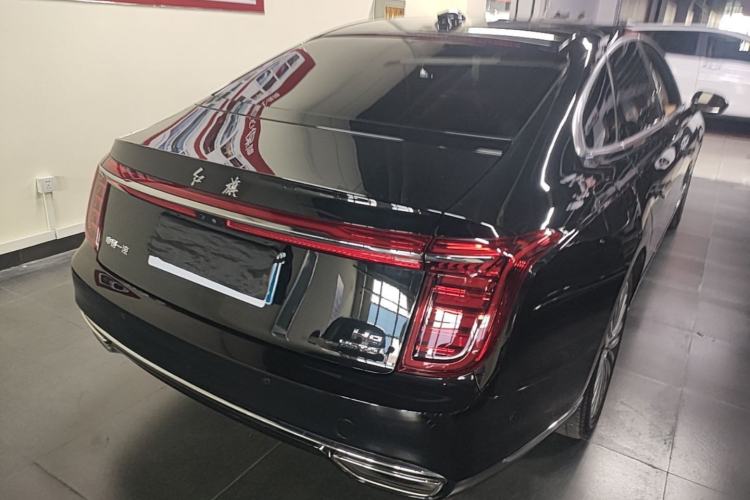 Used Hongqi H9 2022 2.0T Smart Connect Flagship Edition Rear Right 45 Deg