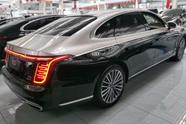 Used Hongqi H9 2022 2.0T Smart Connect Flagship Edition Rear Right 45 Deg