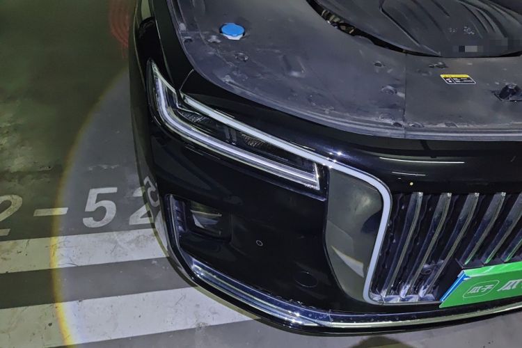 Used Hongqi H9 2022 2.0T Smart Connect Flagship Edition Right Front Headlight
