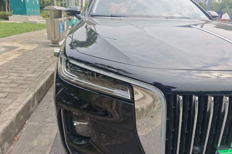 Used Hongqi H9 2022 2.0T Smart Connect Flagship Edition Right Front Headlight