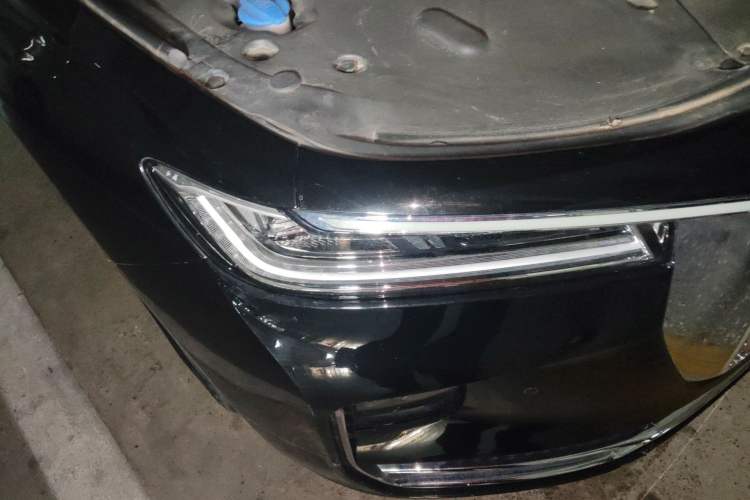 Used Hongqi H9 2022 2.0T Smart Connect Flagship Edition Right Front Headlight
