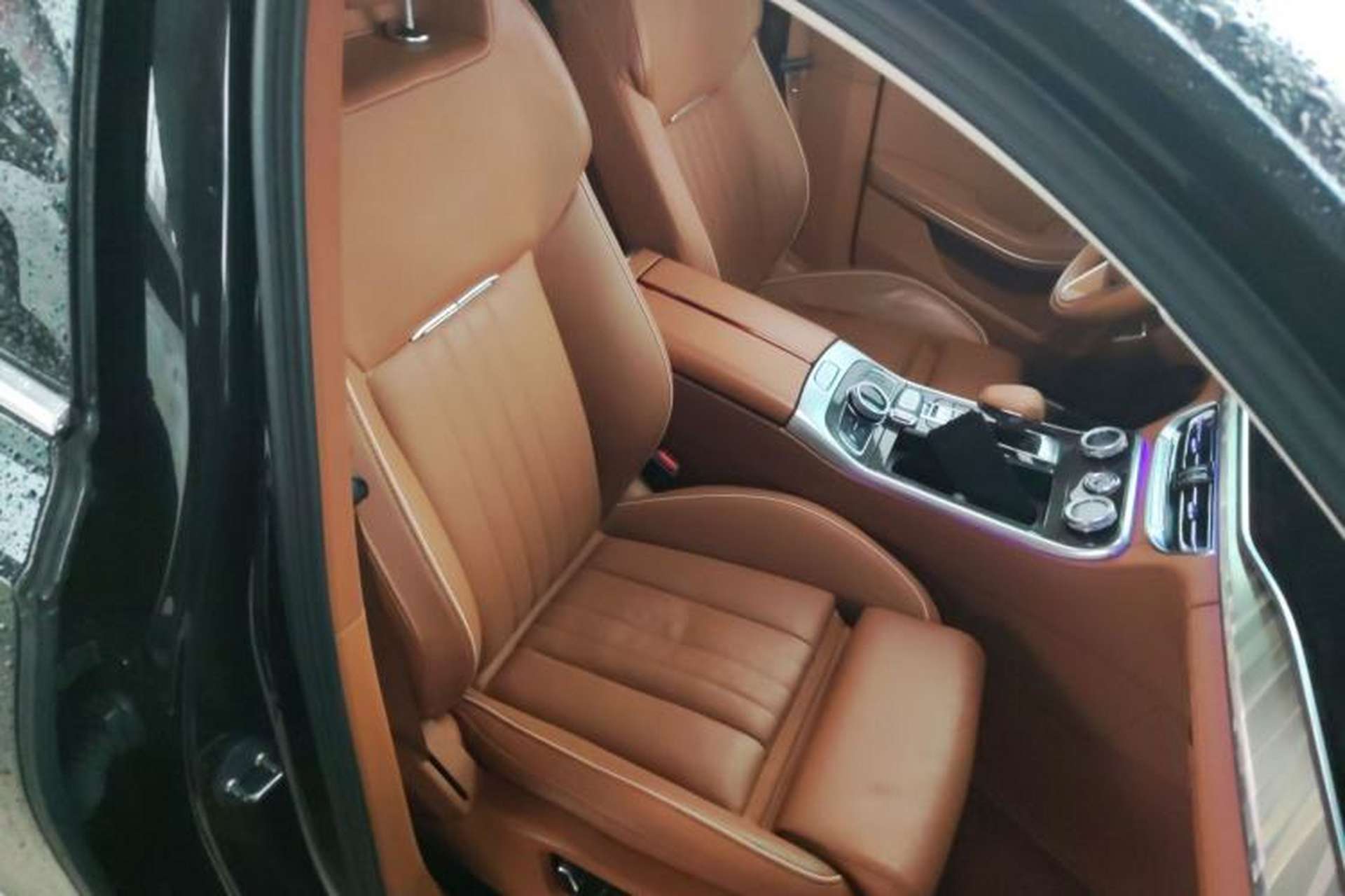 Used Hongqi H9 2022 2.0T Smart Connect Flagship Edition Right Front Seat
