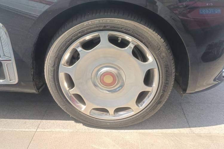 Used Hongqi H9 2022 2.0T Smart Connect Flagship Edition Right Front Wheel Hub
