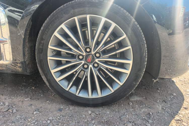 Used Hongqi H9 2022 2.0T Smart Connect Flagship Edition Right Front Wheel Hub