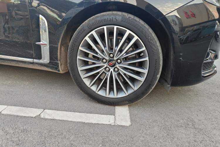 Used Hongqi H9 2022 2.0T Smart Connect Flagship Edition Right Front Wheel Hub