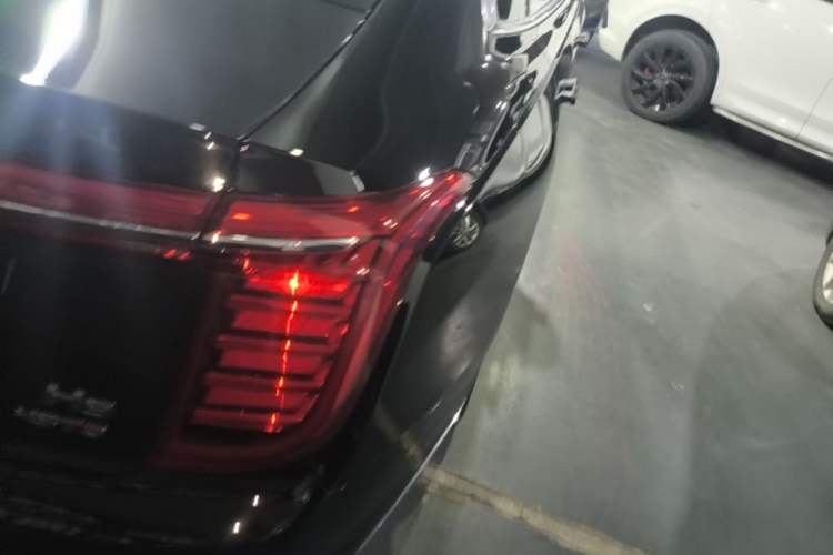 Used Hongqi H9 2022 2.0T Smart Connect Flagship Edition Right Rear Taillight