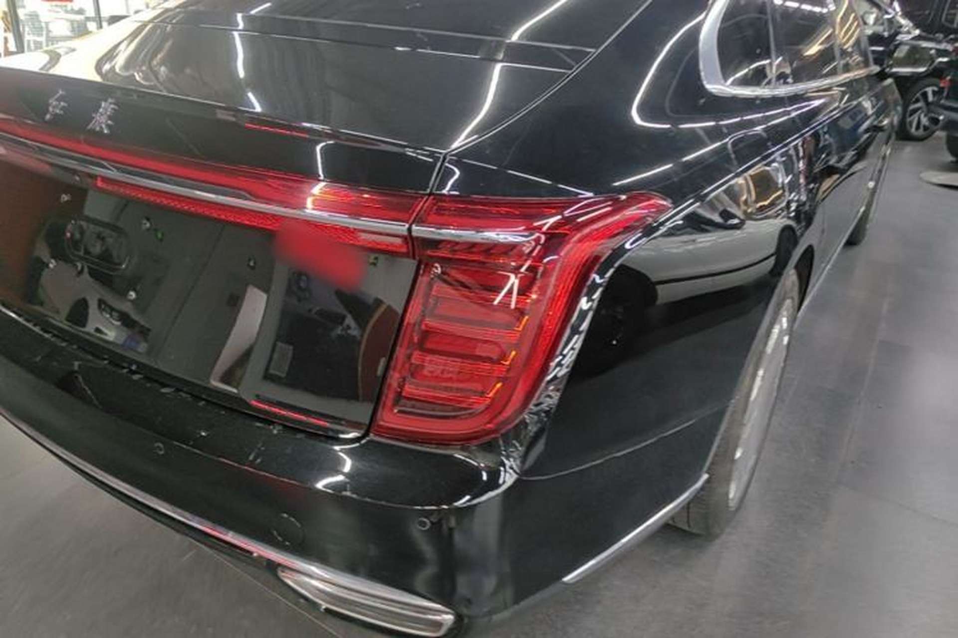 Used Hongqi H9 2022 2.0T Smart Connect Flagship Edition Right Rear Taillight