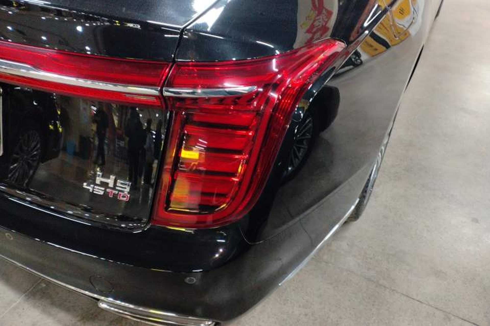 Used Hongqi H9 2022 2.0T Smart Connect Flagship Edition Right Rear Taillight